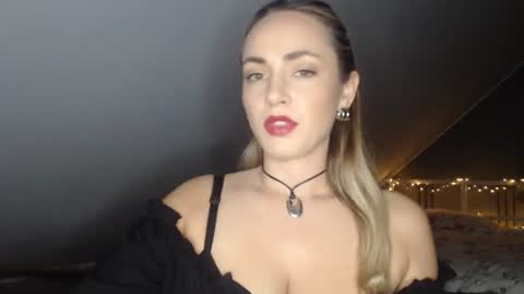 Snapshot of scarlettxblonde chatting on June 16, 8:22 pm ScarlettxBlonde online show from June 16, 8:22 pm