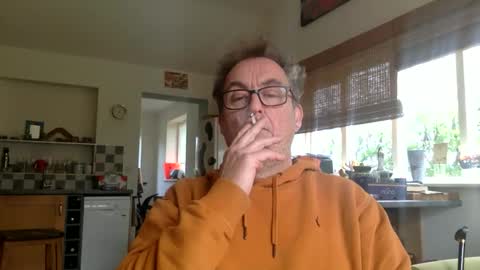 scbiggersballs online show from April 12, 11:04 am