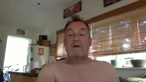 Snapshot of scbiggersballs chatting on July 14, 7:13 am scbiggersballs online show from July 14, 7:13 am