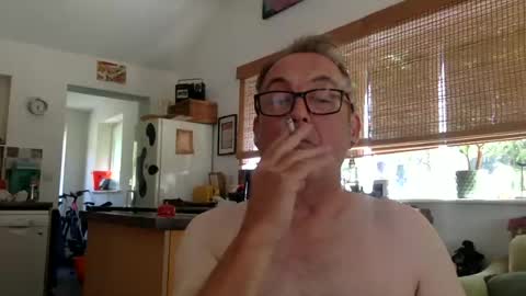 Snapshot of scbiggersballs chatting on July 20, 10:39 am scbiggersballs online show from July 20, 10:39 am