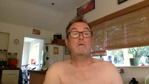 Snapshot of scbiggersballs chatting on July 28, 7:15 am scbiggersballs online show from July 28, 7:15 am