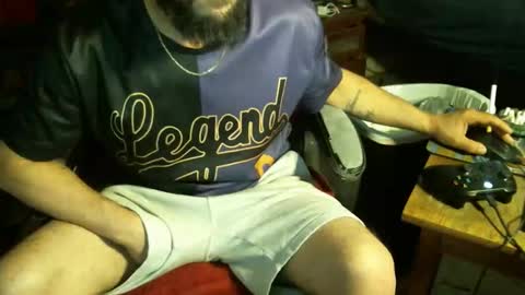schemin10248 online show from May 19, 5:41 pm