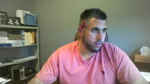 Snapshot of schlu1dm chatting on June 23, 6:28 pm schlu1dm online show from June 23, 6:28 pm