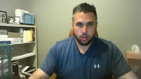 Snapshot of schlu1dm chatting on June 29, 8:42 am schlu1dm online show from June 29, 8:42 am