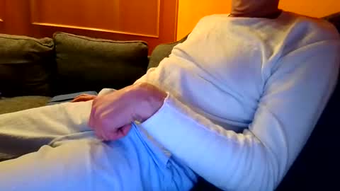 Snapshot of schmuhbaer1 chatting on March 3, 8:59 pm schmuhbaer1 online show from March 3, 8:59 pm