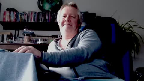 Thomas online show from December 28, 11:41 am