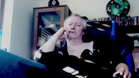 Thomas online show from February 17, 12:27 pm