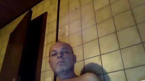 schnibschnab online show from October 19, 12:11 am
