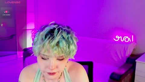 Snapshot of school_love chatting on January 26, 1:04 pm Rina online show from January 26, 1:04 pm