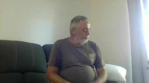 Schooner73 online show from December 28, 2:33 am