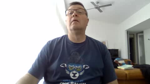 Scoobs online show from May 27, 2:41 am