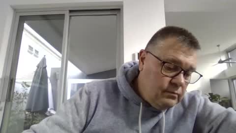 Scoobs online show from June 2, 12:45 am