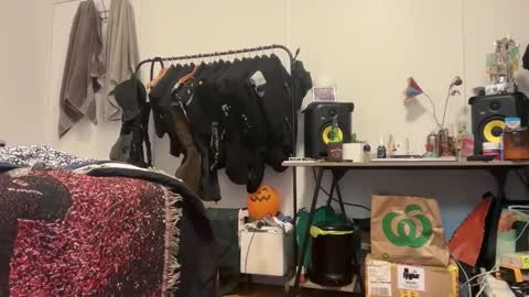 scorpio_kia online show from November 3, 4:14 am