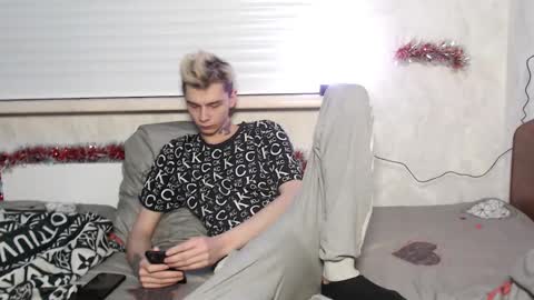 Snapshot of scorpion_250 chatting on January 5, 6:13 pm Scorpion 250 online show from January 5, 6:13 pm