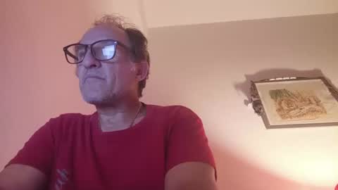 Snapshot of scotchwhieskie chatting on June 13, 10:08 pm scotchwhieskie online show from June 13, 10:08 pm