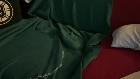 Snapshot of scott1818 chatting on April 5, 5:43 pm scott1818 online show from April 5, 5:43 pm