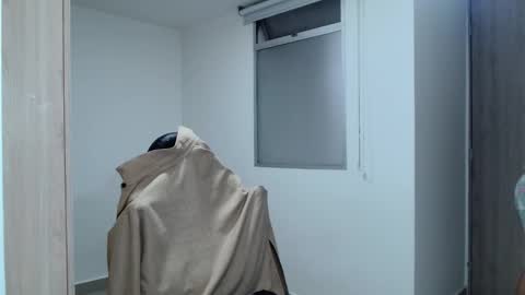 Twitter Scott brasher1 Instagram Camiloestuardo2 online show from January 3, 10:29 pm