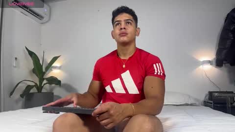 Andrew Flintt online show from November 12, 3:45 pm