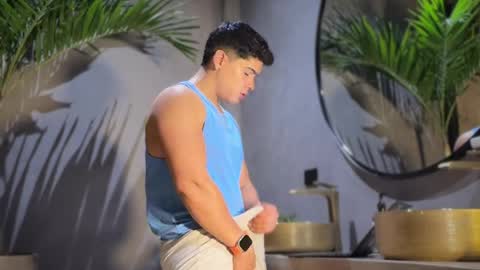 Andrew Flintt online show from April 15, 4:52 am