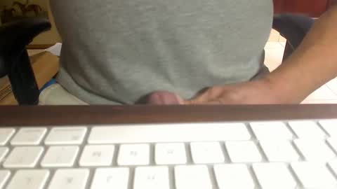 Snapshot of scottalone chatting on February 24, 4:27 pm Scott online show from February 24, 4:27 pm