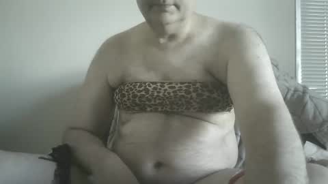 Snapshot of scottforfuhn chatting on January 11, 4:14 pm scottforfuhn online show from January 11, 4:14 pm