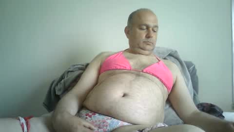 Snapshot of scottforfuhn chatting on September 22, 4:42 pm scottforfuhn online show from September 22, 4:42 pm