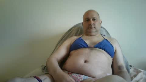 Snapshot of scottforfuhn chatting on June 15, 1:41 am scottforfuhn online show from June 15, 1:41 am