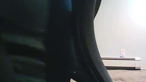 Snapshot of scottie813 chatting on September 14, 11:42 am scottie813 online show from September 14, 11:42 am