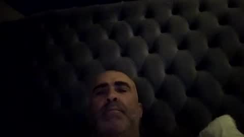 Snapshot of scottish79111 chatting on June 14, 8:05 am scottish79111 online show from June 14, 8:05 am