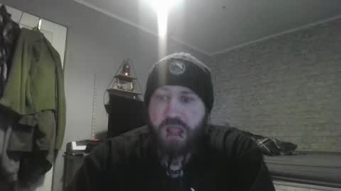 Snapshot of scottish_alien chatting on April 7, 7:53 am Richard James online show from April 7, 7:53 am