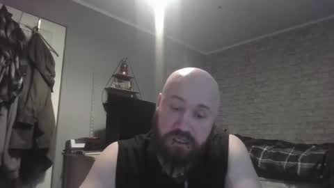 Snapshot of scottish_alien chatting on April 8, 7:08 am Richard James online show from April 8, 7:08 am