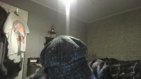 Snapshot of scottish_alien chatting on April 9, 10:26 pm Richard James online show from April 9, 10:26 pm
