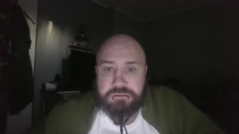 Snapshot of scottish_alien chatting on April 18, 6:56 pm Richard James online show from April 18, 6:56 pm