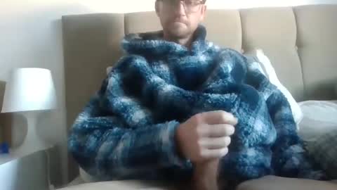 Snapshot of scottish_daddy chatting on January 2, 1:30 pm scottish daddy online show from January 2, 1:30 pm