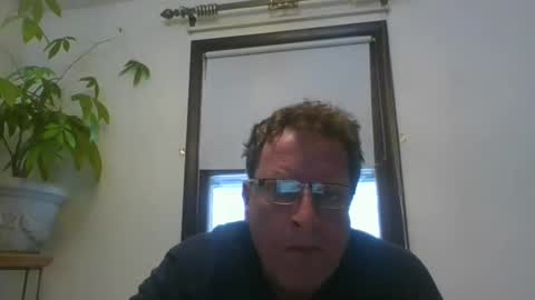 scottpbi52 online show from January 4, 8:27 pm