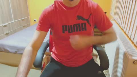 Snapshot of scotty_98 chatting on January 6, 6:31 pm scotty_98 online show from January 6, 6:31 pm