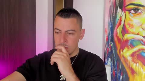 Snapshot of scotty_music chatting on May 1, 2:54 pm Ricardo online show from May 1, 2:54 pm