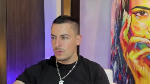 Snapshot of scotty_music chatting on May 28, 1:25 am Ricardo online show from May 28, 1:25 am