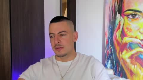 Snapshot of scotty_music chatting on May 31, 1:18 pm Ricardo online show from May 31, 1:18 pm