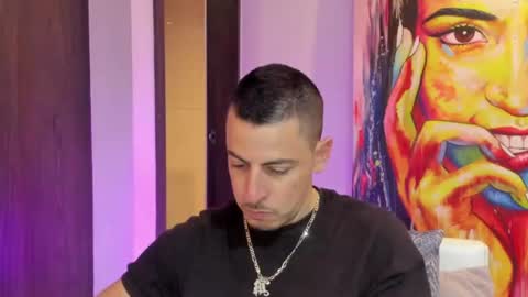 Snapshot of scotty_music chatting on July 8, 12:26 am Ricardo online show from July 8, 12:26 am