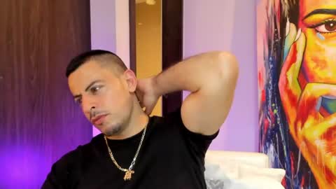 Snapshot of scotty_music chatting on July 18, 10:57 pm Ricardo online show from July 18, 10:57 pm