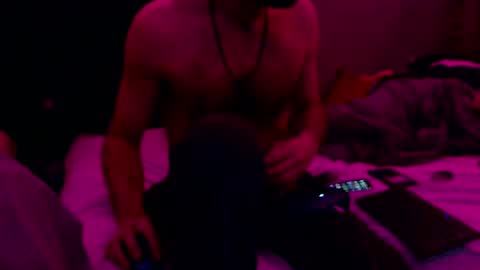 Snapshot of scottynuts chatting on February 1, 3:27 am Doc Scott online show from February 1, 3:27 am