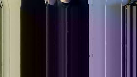 Snapshot of scoutiii chatting on December 7, 8:00 am scoutiii online show from December 7, 8:00 am