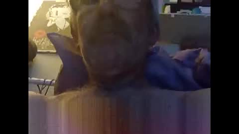 Snapshot of scoutiii chatting on December 8, 12:52 pm scoutiii online show from December 8, 12:52 pm