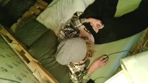 scratt67 online show from December 15, 11:20 pm