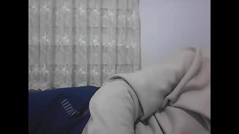 Evren online show from December 8, 8:25 pm