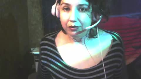 Snapshot of scumbagsmith chatting on December 30, 3:46 pm Danni online show from December 30, 3:46 pm