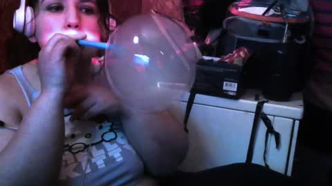 Snapshot of scumbagsmith chatting on January 5, 6:56 am Danni online show from January 5, 6:56 am