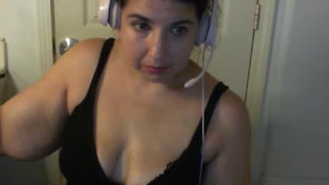 Snapshot of scumbagsmith chatting on September 12, 6:57 am Danni online show from September 12, 6:57 am