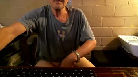 eating pussy  sucking dick online show from October 11, 7:40 am